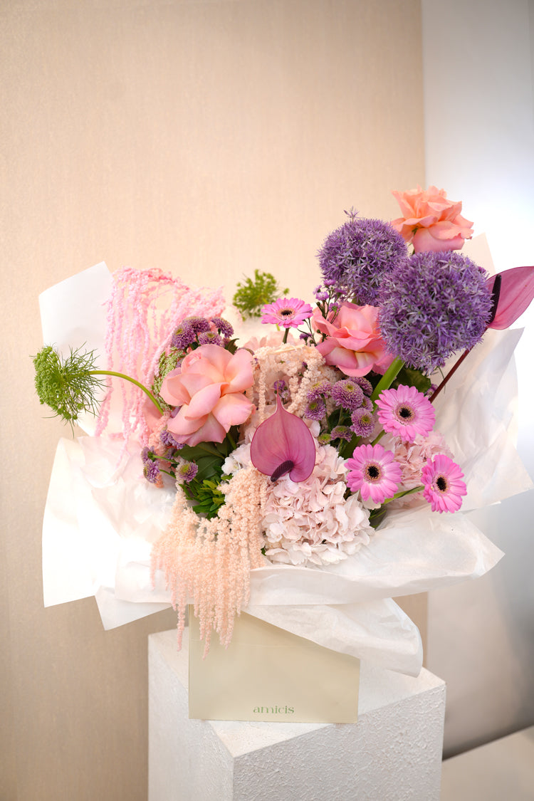 pink flower bouquet
