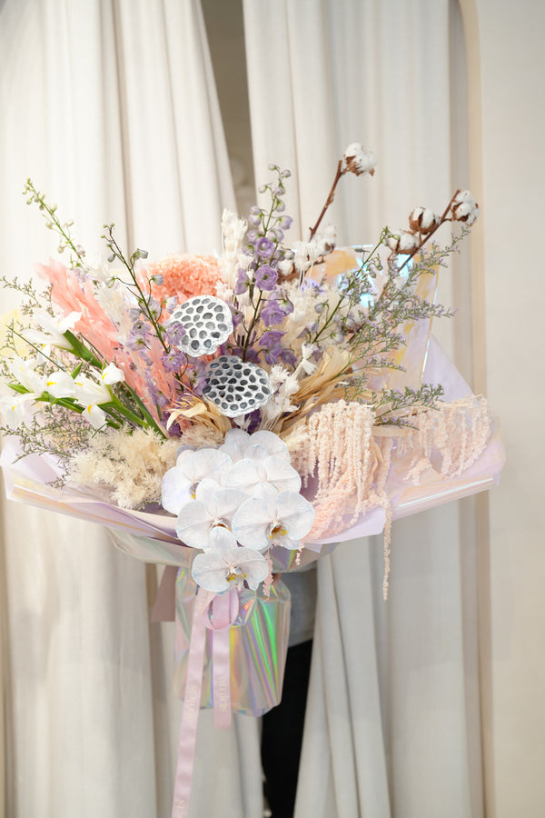 Opaline Muse