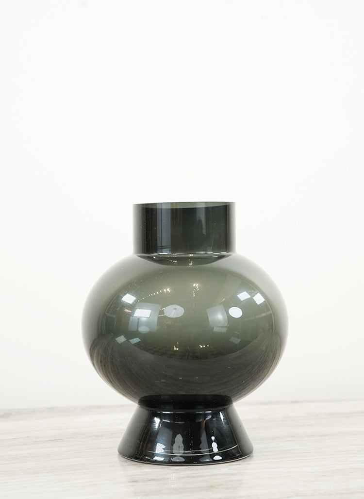 Noir Globe