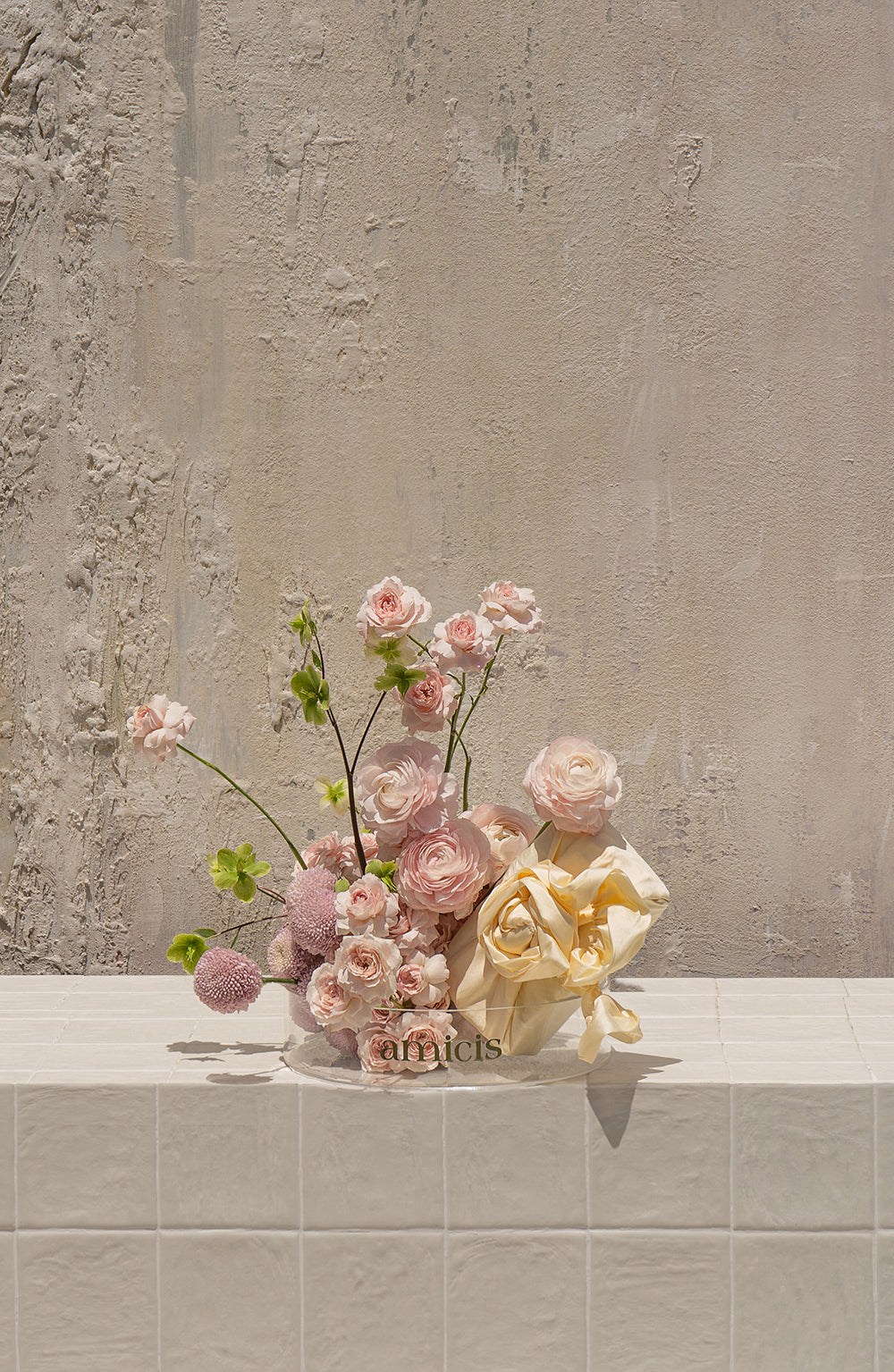 Salver 06 - Salver Collection & Best Seller - elegant floral display | special occasion gift | luxury florist Dubai - by Amicis Dubai