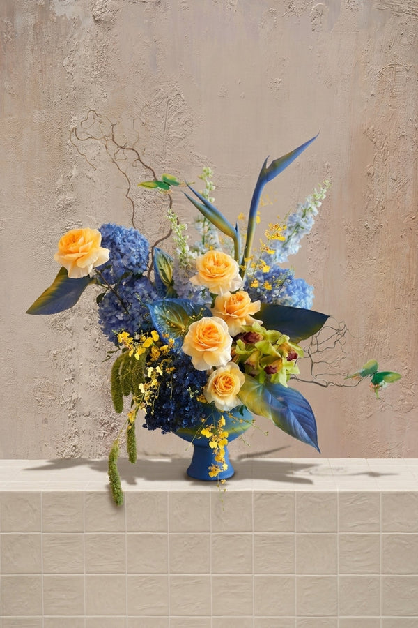 Riverbank Blossoms — تنسيق ورد فاخر من Amicis