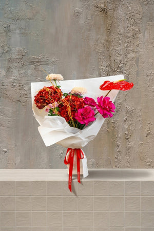 Signature Wrap — تنسيق ورد فاخر من Amicis