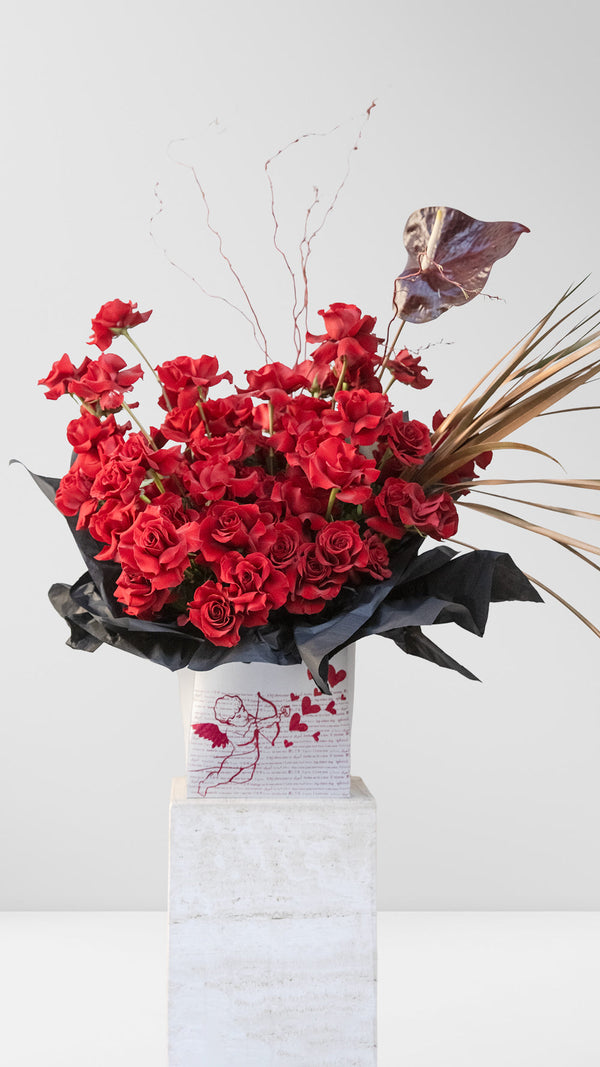 The Love Edit - luxury floral arrangement by Amicis