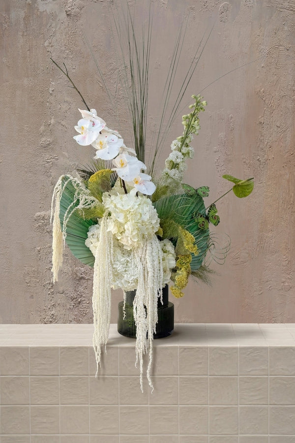Verdant - Vase Arrangement & Best Seller - premium handcrafted bouquet | corporate gift | luxury flowers UAE - by Amicis Dubai