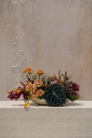 Whimsical Centerpiece - Table Top Arrangements & Best Seller - modern luxury bouquet | special occasion gift | premium Dubai flowers - by Amicis Dubai