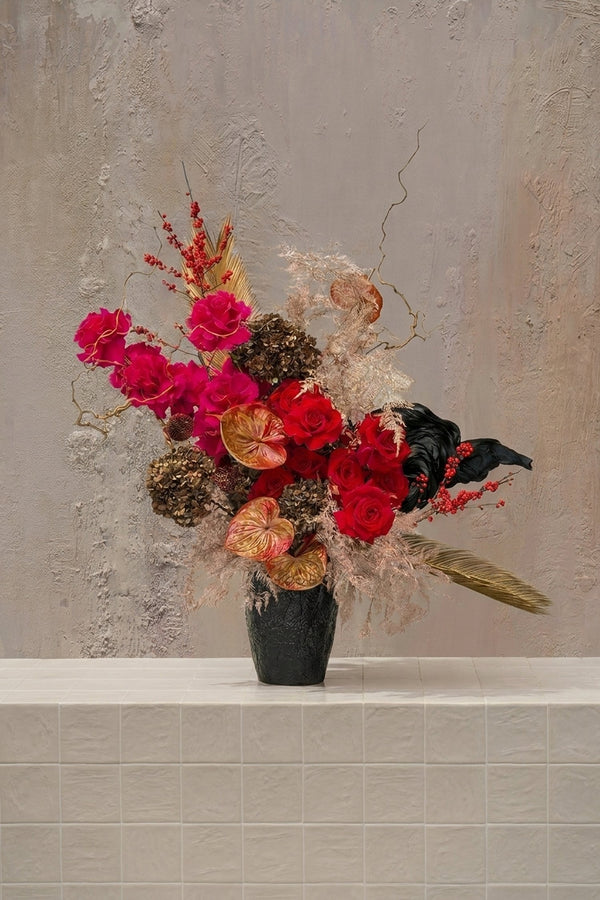 Wild Stem - Vase Arrangement & Best Seller - artisan floral creation | celebration centerpiece | UAE premium florist - by Amicis Dubai